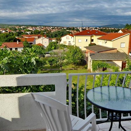 Apartments Curicta 1 Крк Экстерьер фото