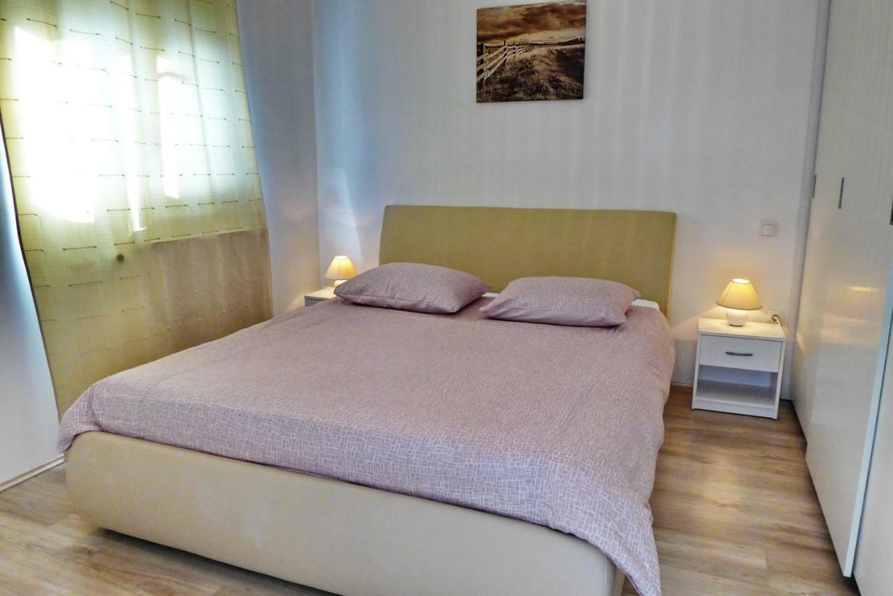 Apartments Curicta 1 Крк Экстерьер фото