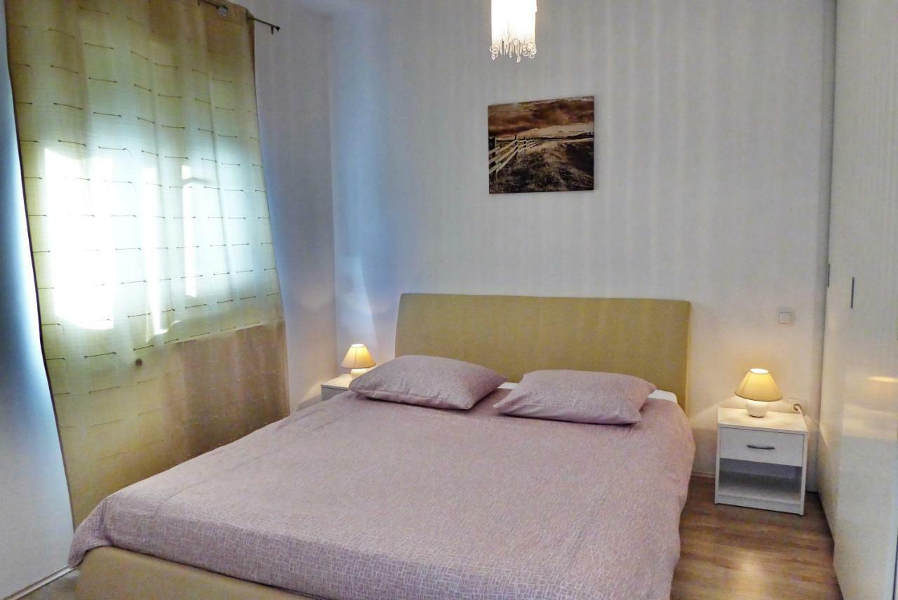 Apartments Curicta 1 Крк Экстерьер фото