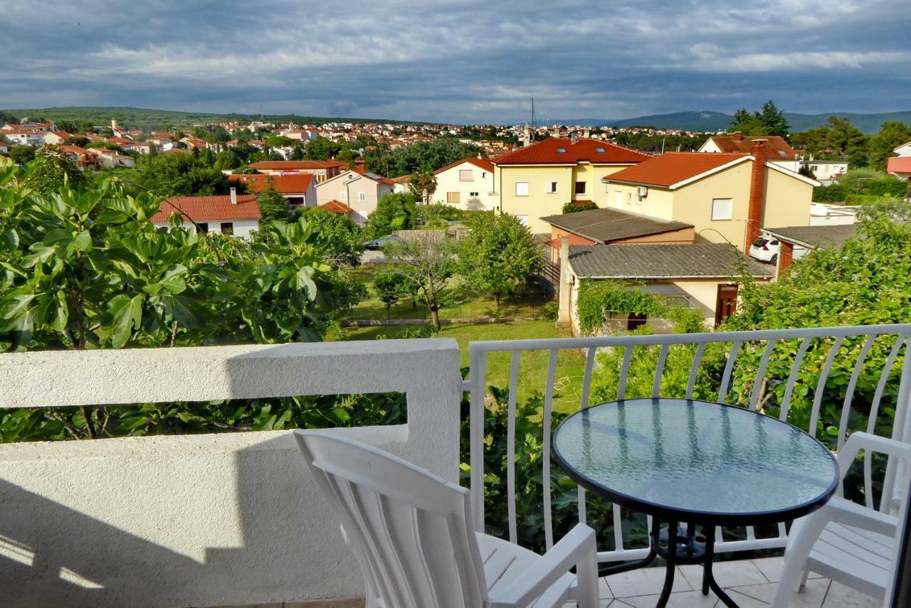 Apartments Curicta 1 Крк Экстерьер фото