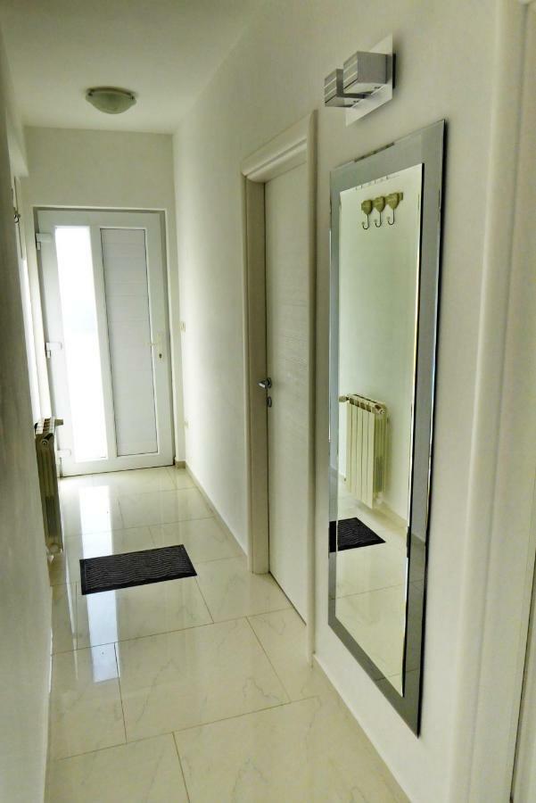Apartments Curicta 1 Крк Экстерьер фото